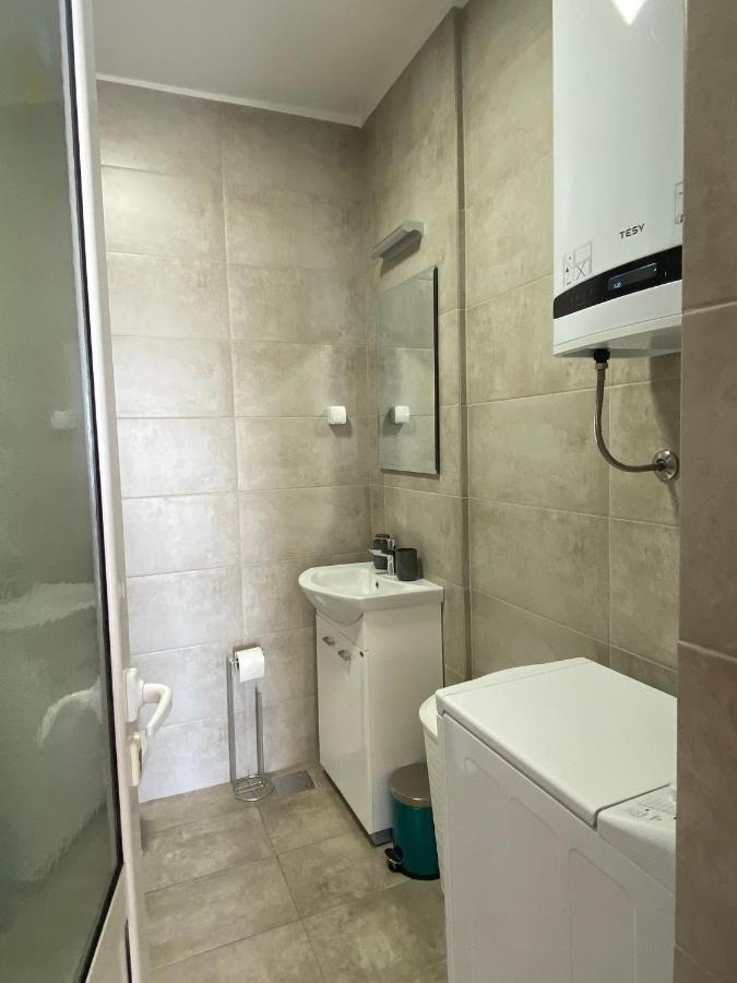 Acacia Apartmani Sutomore Exteriör bild