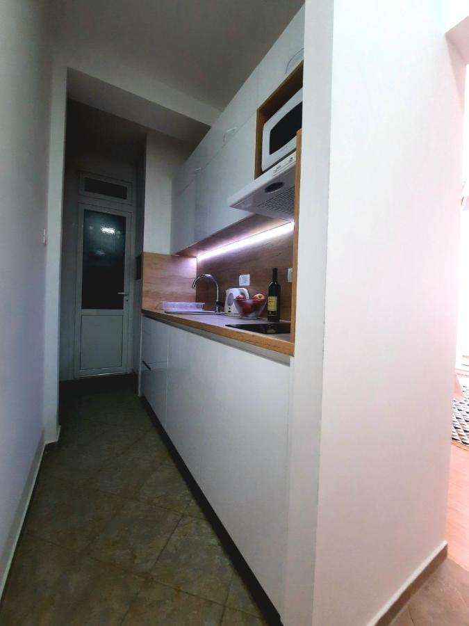 Acacia Apartmani Sutomore Exteriör bild